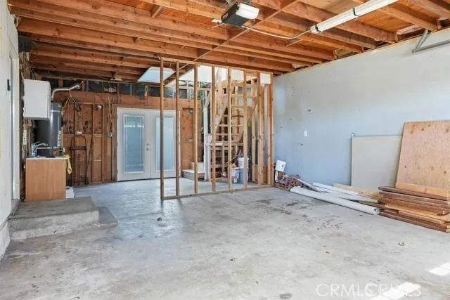 32989 Pepper Drive, Lake Elsinore, CA 92530