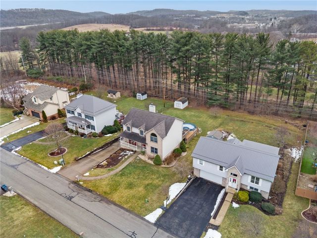111 Pagano Dr, New Stanton, PA 15672