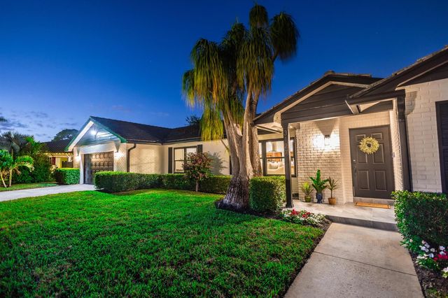 3127 Sherwood Boulevard, Delray Beach, FL 33445