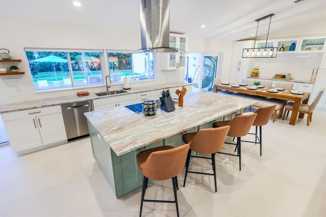 3127 Sherwood Boulevard, Delray Beach, FL 33445