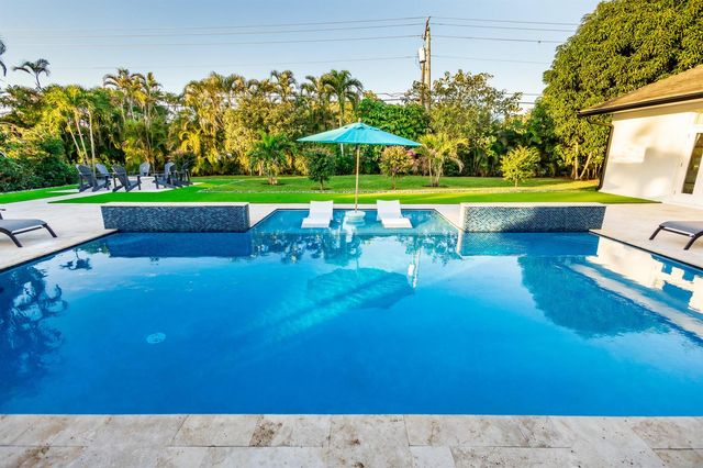3127 Sherwood Boulevard, Delray Beach, FL 33445