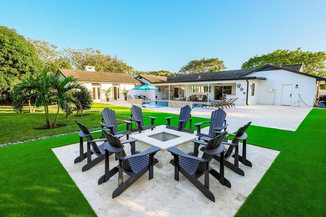 3127 Sherwood Boulevard, Delray Beach, FL 33445