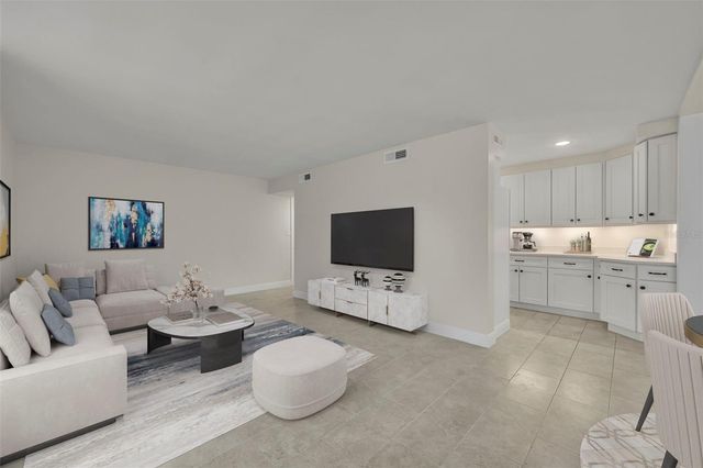 311 E MORSE BOULEVARD 7-2, Winter Park, FL 32789