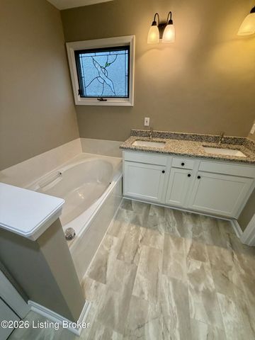 6229 Camden Cir, Crestwood, KY 40014