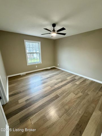 6229 Camden Cir, Crestwood, KY 40014