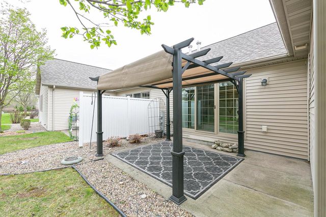 4741 WESTBROOK COURT, Appleton, WI 54914
