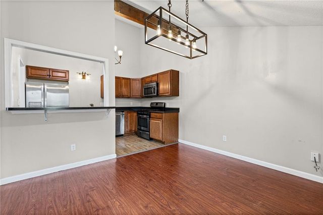 11230 College Avenue, Kansas City, MO 64137