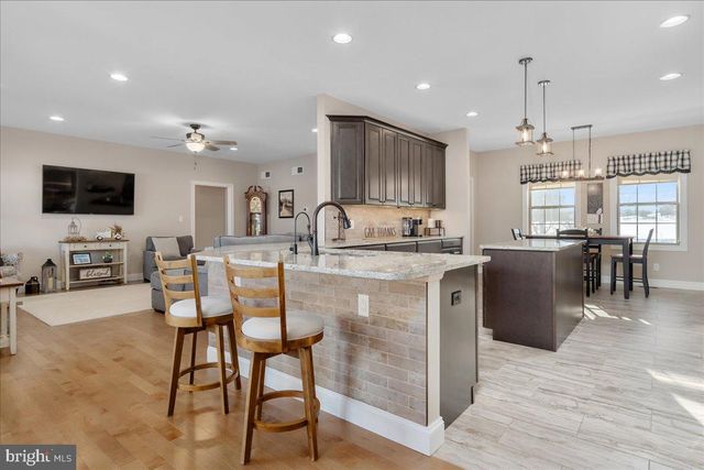 7654 WINDMILL ROAD, Greencastle, PA 17225