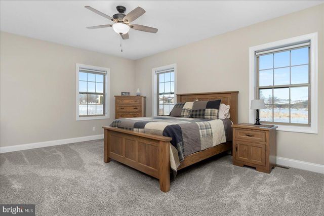 7654 WINDMILL ROAD, Greencastle, PA 17225