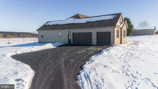 7654 WINDMILL ROAD, Greencastle, PA 17225