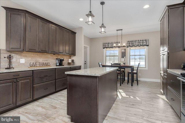 7654 WINDMILL ROAD, Greencastle, PA 17225