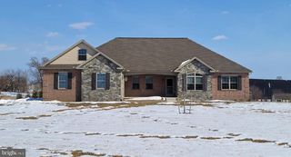 7654 WINDMILL ROAD, Greencastle, PA 17225