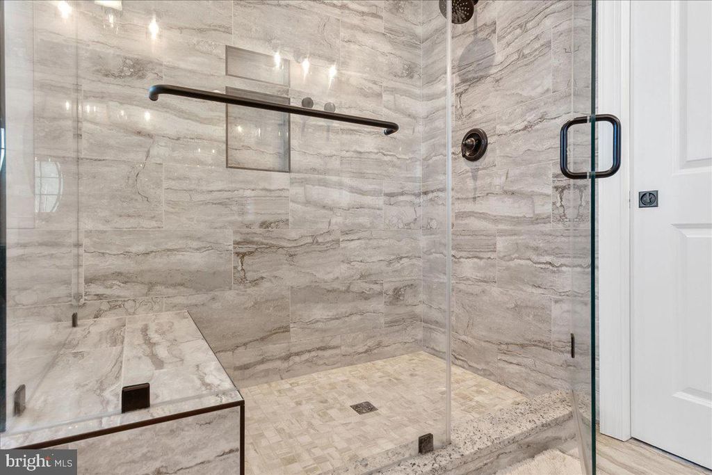 Image 18 of property listing at 7654 WINDMILL ROAD, Greencastle, PA 17225