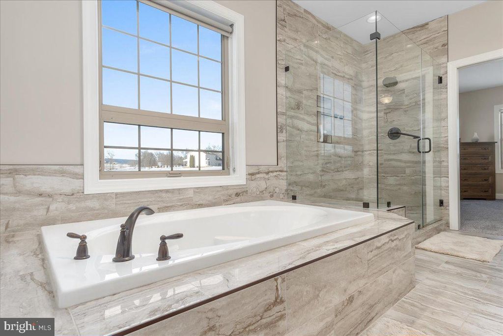 Image 19 of property listing at 7654 WINDMILL ROAD, Greencastle, PA 17225