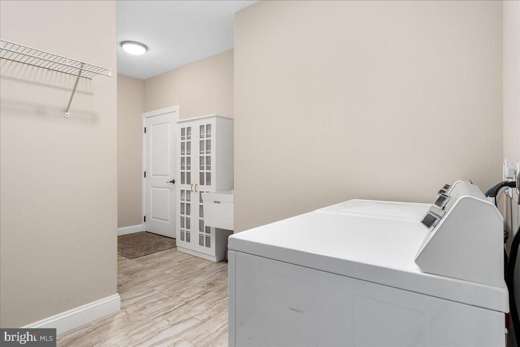 Image 35 of property listing at 7654 WINDMILL ROAD, Greencastle, PA 17225