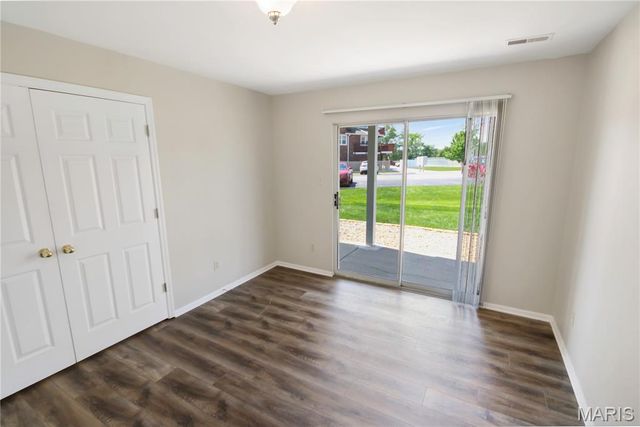 111 Shirley Ridge Drive, St Charles, MO 63304