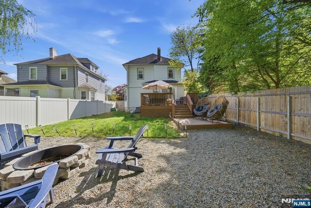 42 Spring Valley Avenue, Hackensack, NJ 07601