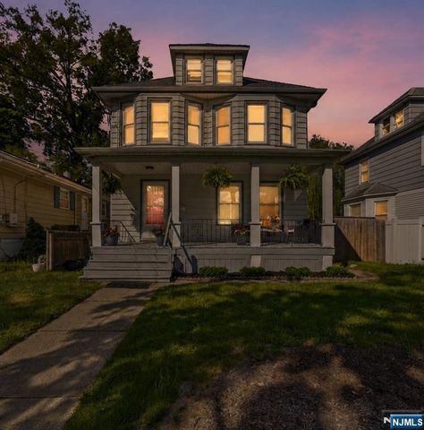 42 Spring Valley Avenue, Hackensack, NJ 07601