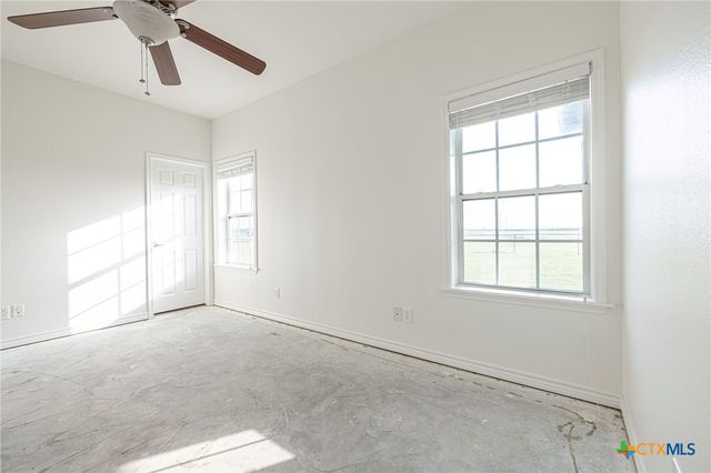 45 Blue Heron Drive, Port Lavaca, TX 77979
