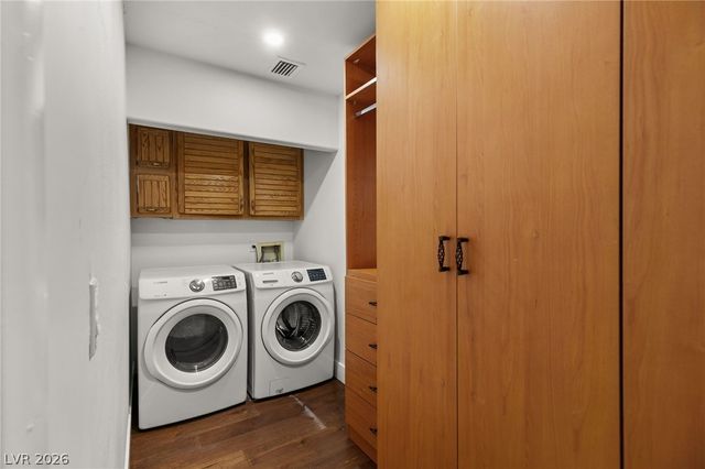 2101 Calle De Espana, Las Vegas, NV 89102