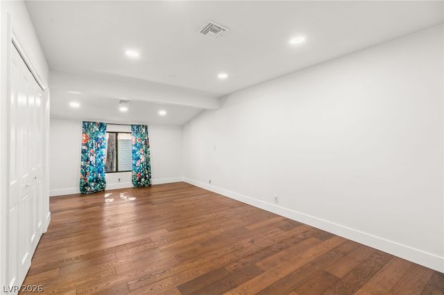 2101 Calle De Espana, Las Vegas, NV 89102