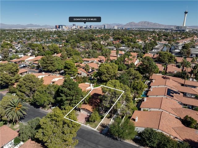 2101 Calle De Espana, Las Vegas, NV 89102