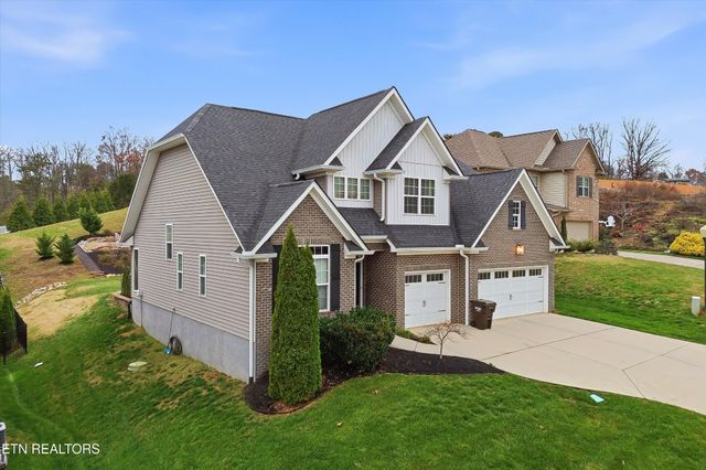 521 Vivian Lee Lane, Knoxville, TN 37934