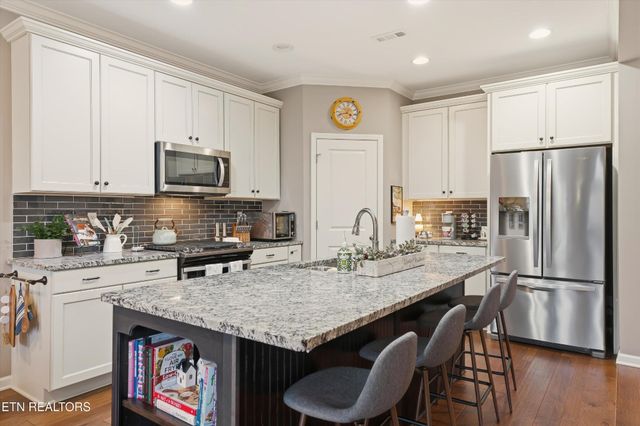 521 Vivian Lee Lane, Knoxville, TN 37934