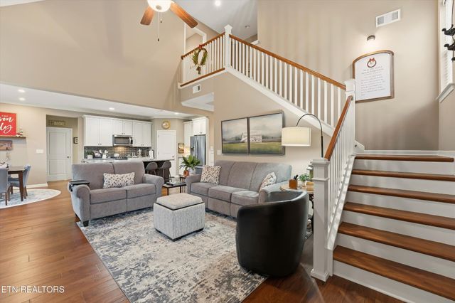 521 Vivian Lee Lane, Knoxville, TN 37934