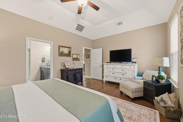 521 Vivian Lee Lane, Knoxville, TN 37934