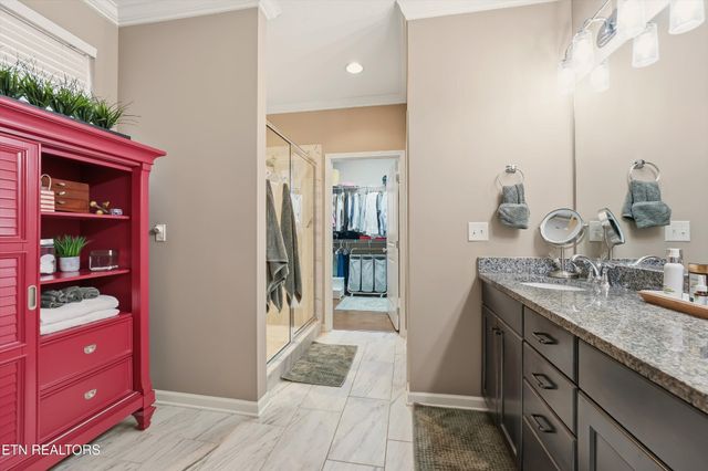 521 Vivian Lee Lane, Knoxville, TN 37934