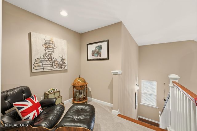 521 Vivian Lee Lane, Knoxville, TN 37934