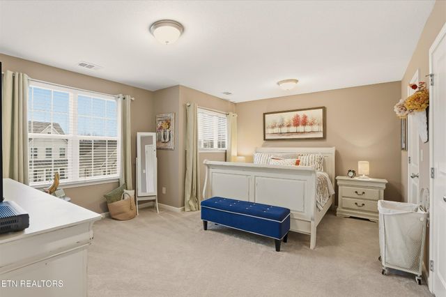 521 Vivian Lee Lane, Knoxville, TN 37934