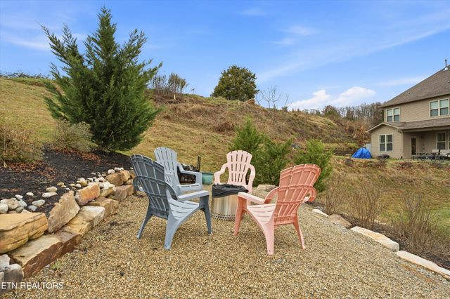 521 Vivian Lee Lane, Knoxville, TN 37934