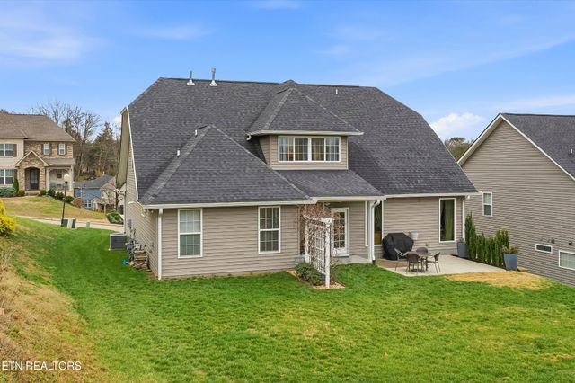 521 Vivian Lee Lane, Knoxville, TN 37934