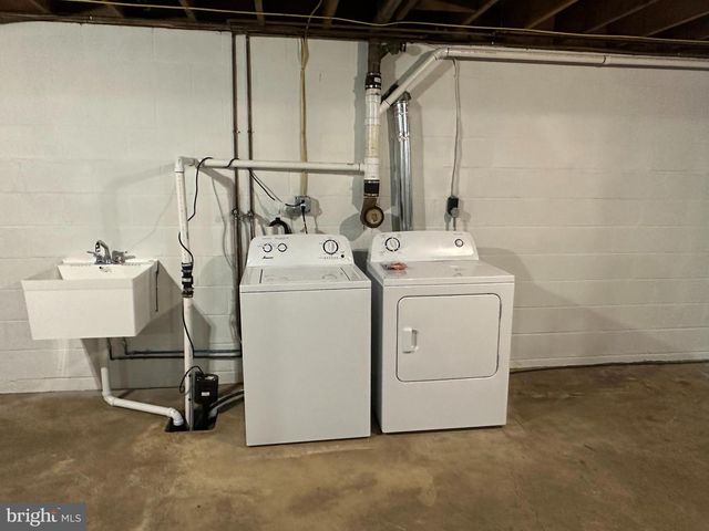 7923 LONGMEADOW DR, Frederick, MD 21701