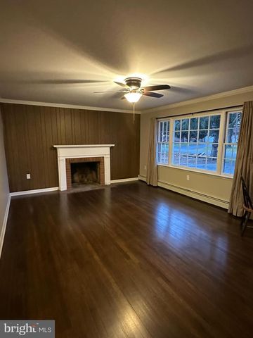 7923 LONGMEADOW DR, Frederick, MD 21701