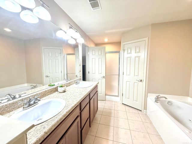 5515 Heritage Valley Drive, Benton, AR 72019