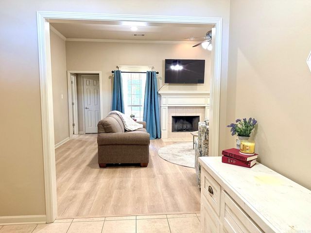 5515 Heritage Valley Drive, Benton, AR 72019