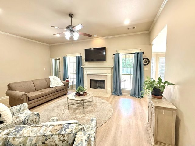 5515 Heritage Valley Drive, Benton, AR 72019