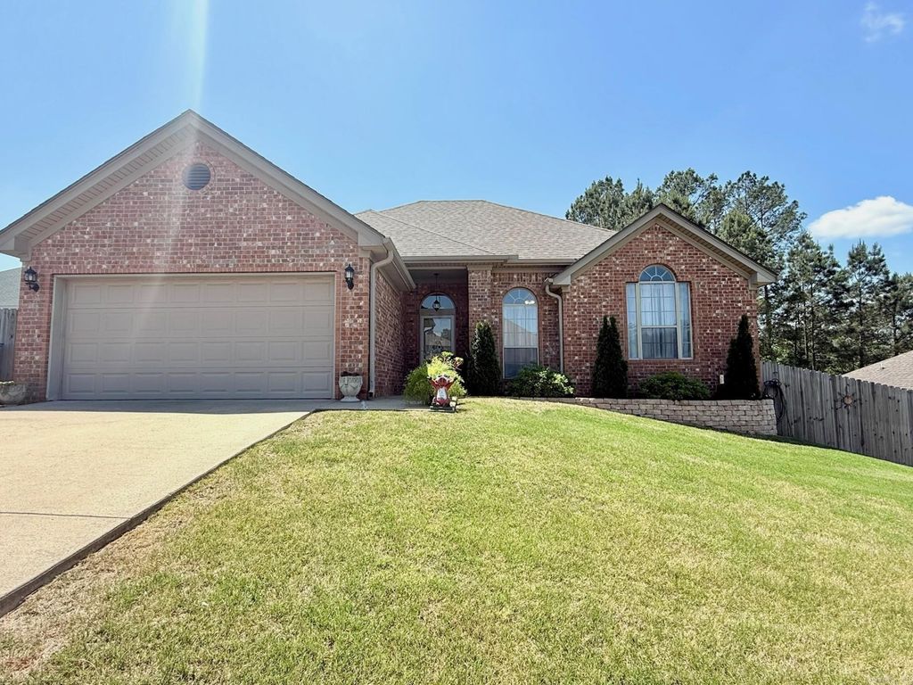 5515 Heritage Valley Drive, Benton, AR 72019