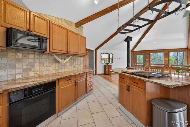 2567 Sugar Lake Road, Pacific, MO 63069