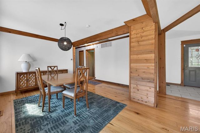 2567 Sugar Lake Road, Pacific, MO 63069