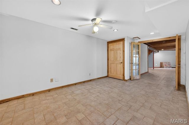 2567 Sugar Lake Road, Pacific, MO 63069