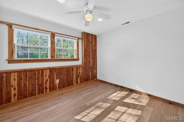 2567 Sugar Lake Road, Pacific, MO 63069