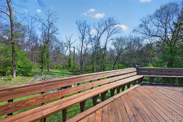 2567 Sugar Lake Road, Pacific, MO 63069