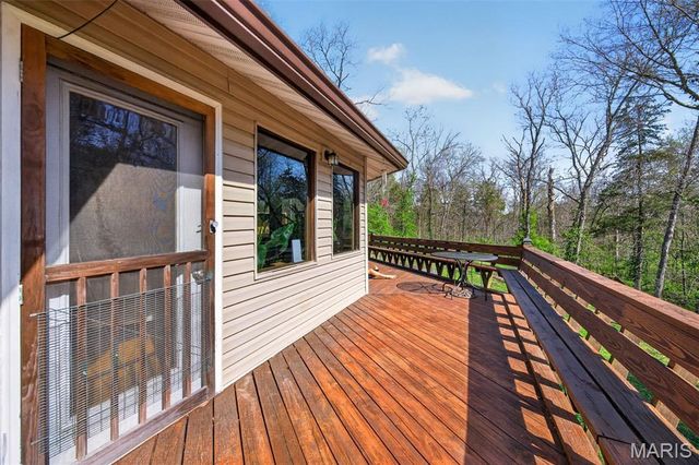 2567 Sugar Lake Road, Pacific, MO 63069