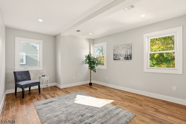 68 Bell St, Bloomfield Twp., NJ 07003