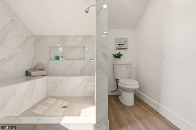 68 Bell St, Bloomfield Twp., NJ 07003