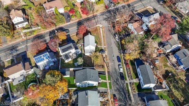 68 Bell St, Bloomfield Twp., NJ 07003